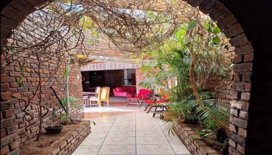 10 Bedroom Property for Sale in Kuruman Northern Cape